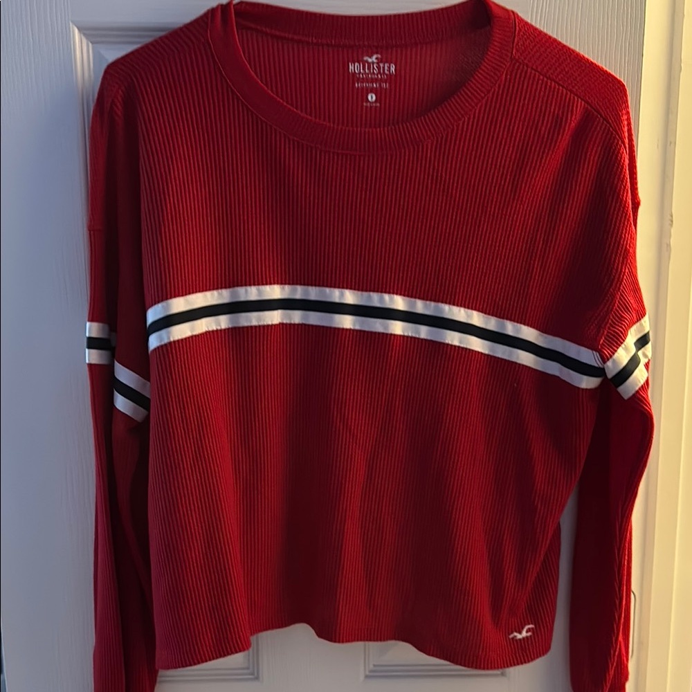 Hollister Women's Red Long Sleeve Top